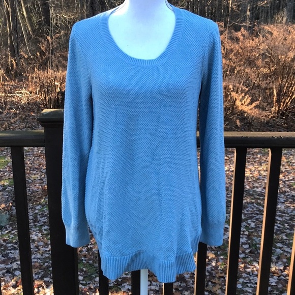 NWT! LOFT cornflour blue size M crew sweater - Picture 1 of 8